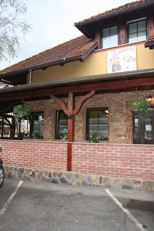 Guest House Klub Kovac Naklo Esterno foto